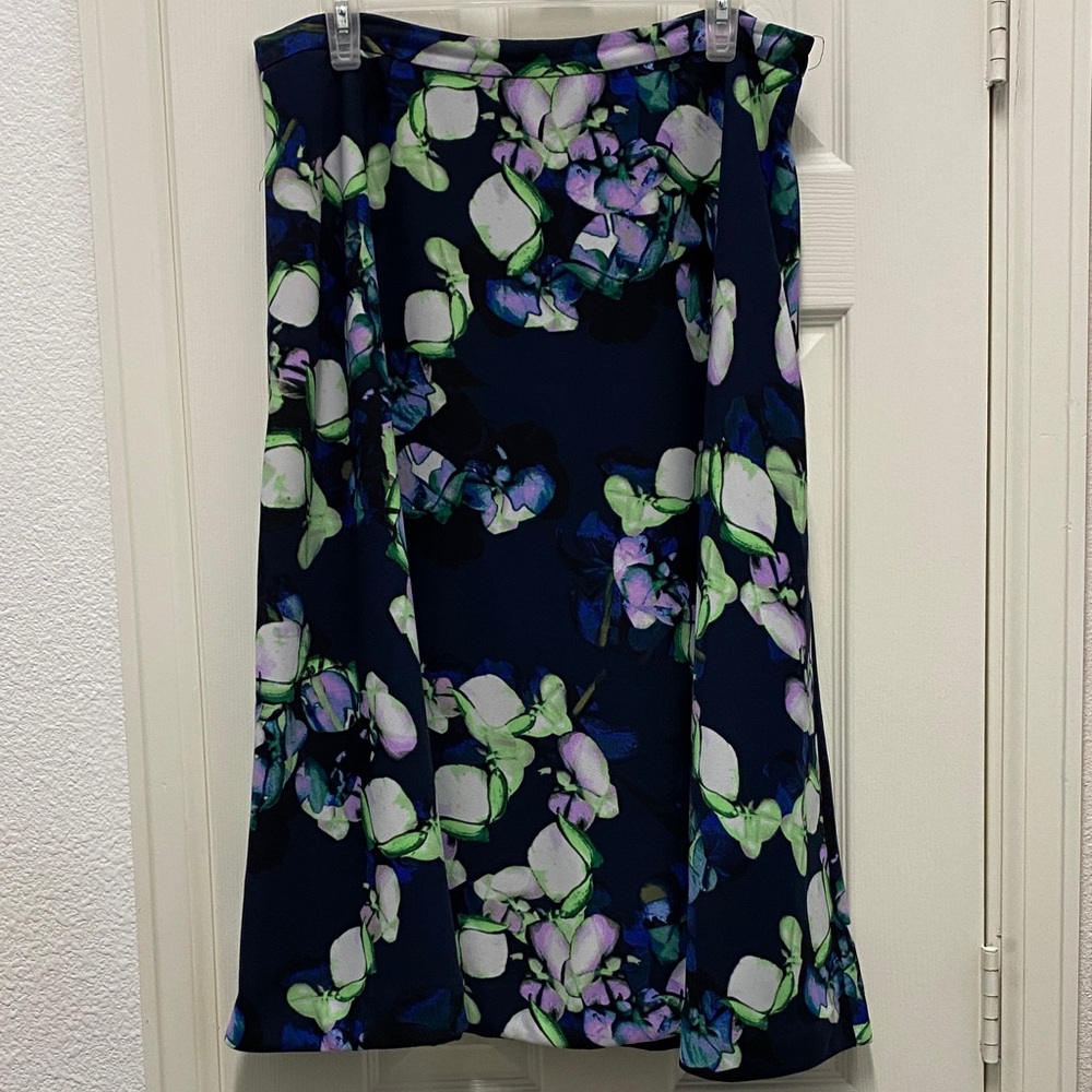 Banana Republic Asymmetrical Skirt in Navy and Green Floral